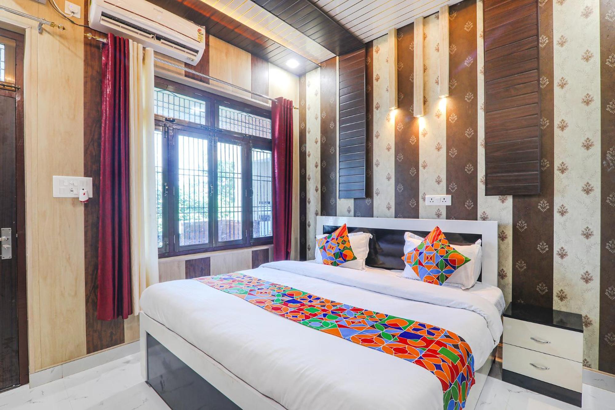 Fabhotel Uma Yugul Ayodhya Екстер'єр фото