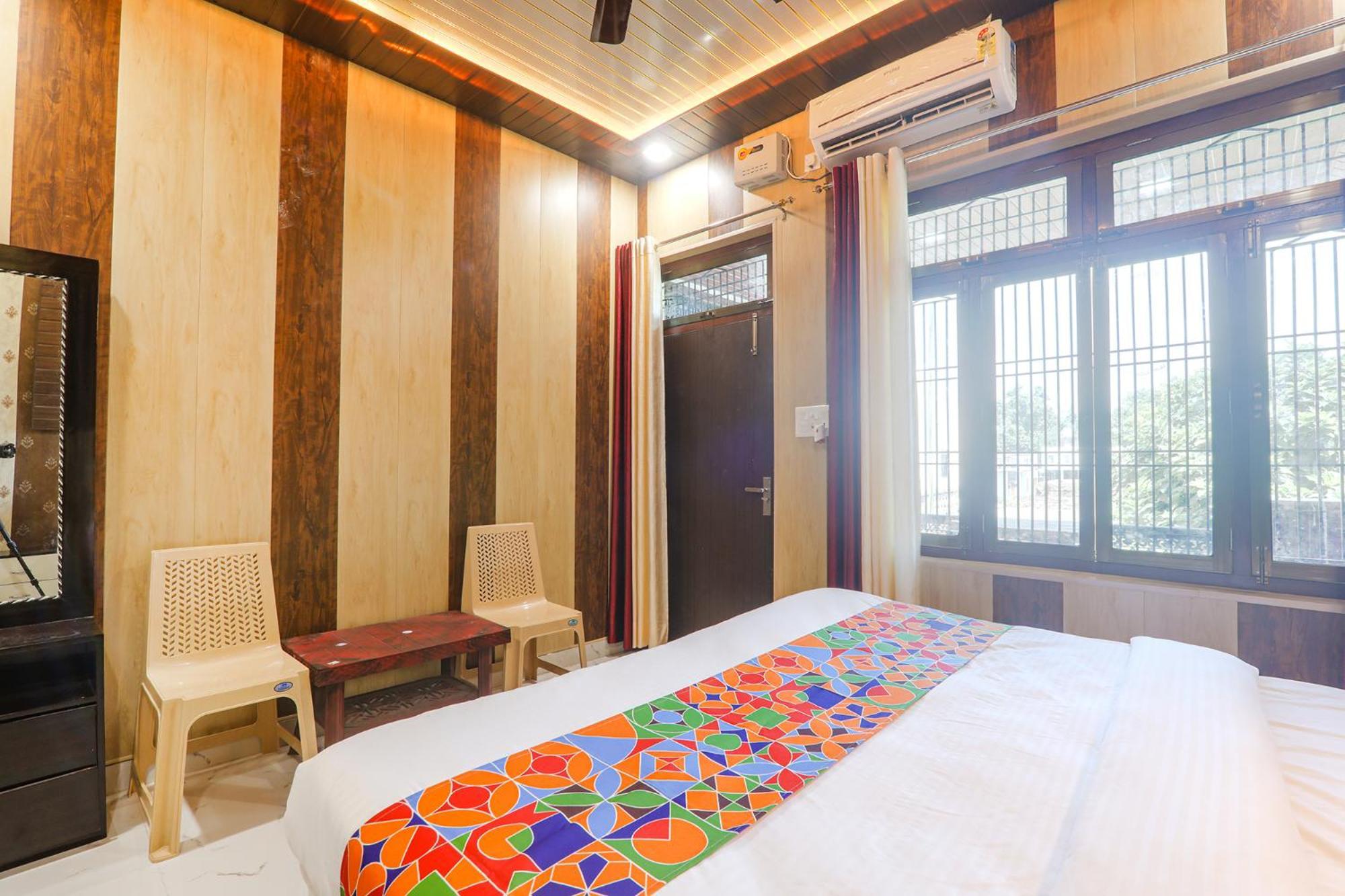 Fabhotel Uma Yugul Ayodhya Екстер'єр фото