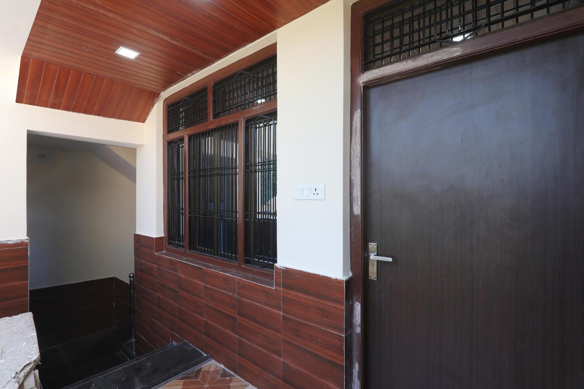 Fabhotel Uma Yugul Ayodhya Екстер'єр фото